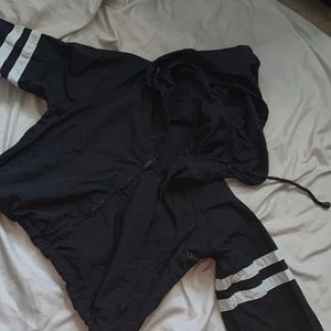 Selling a crop windbreaker / sweater